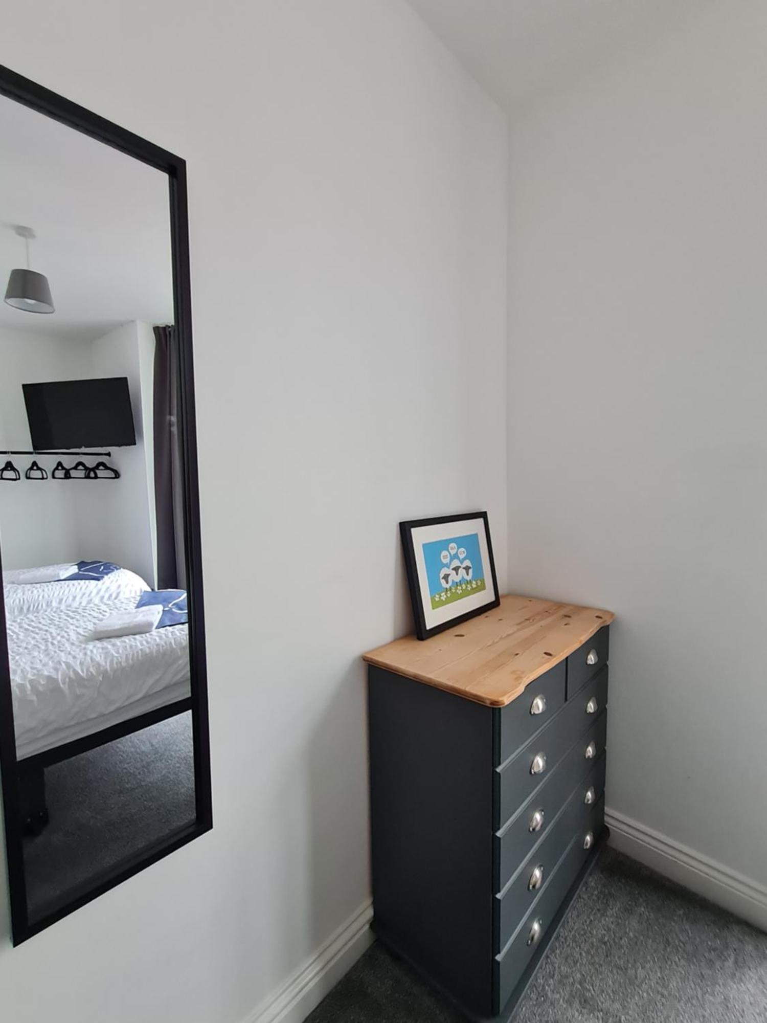 Yorkshire Rose - 2 Bed Apartment Sleeps 6 Scarborough Kültér fotó